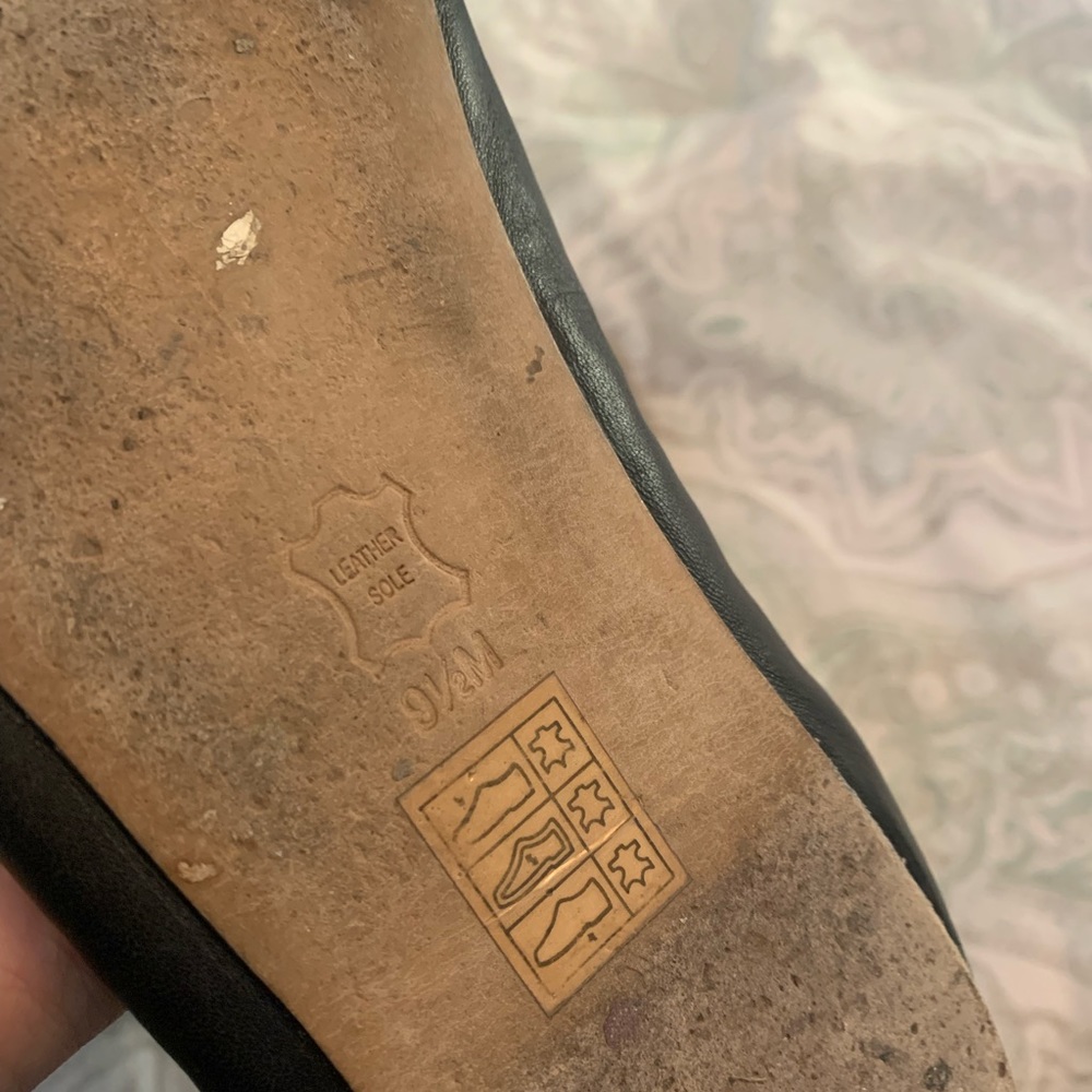Tory burch flats - Picture 3 of 4
